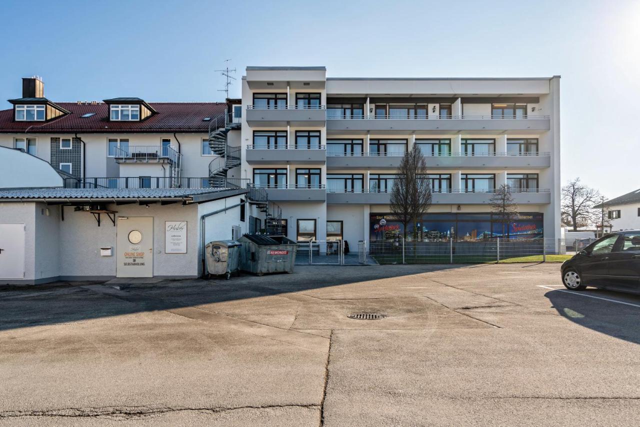 Huber Living Basic 203 Apartment แกร์เมอร์ริง ภายนอก รูปภาพ