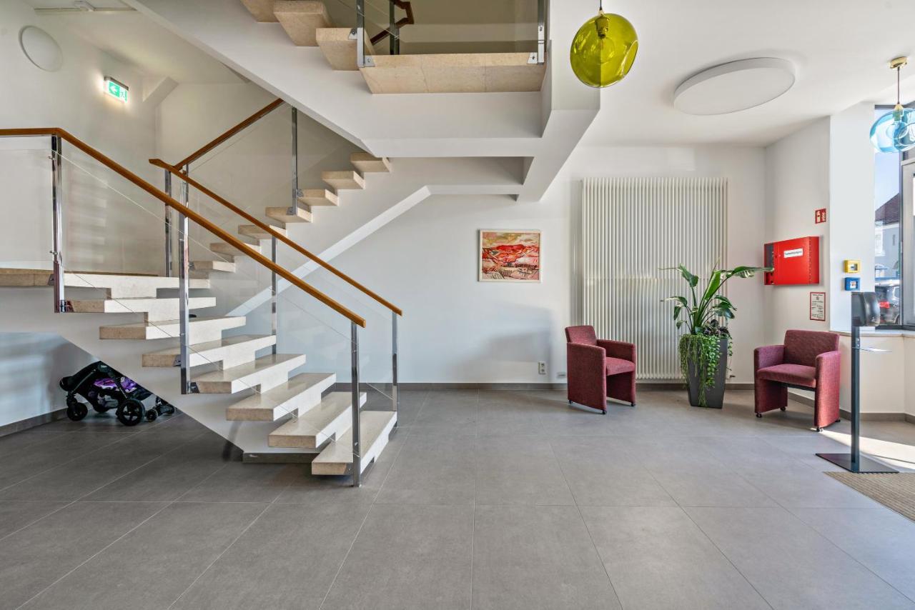 Huber Living Basic 203 Apartment แกร์เมอร์ริง ภายนอก รูปภาพ
